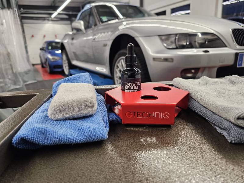 BMW Z3 : Polissage et traitement céramique GTECHNIQ CRYSTAL SERUM ULTRA proche Strasbourg 67.