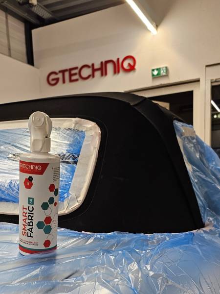 BMW Z3 : Polissage et traitement céramique GTECHNIQ CRYSTAL SERUM ULTRA proche Strasbourg 67.