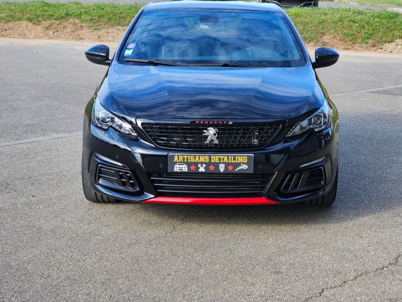 Polissage et traitement céramique sur Peugeot 308GTI noir proche Obernai 67