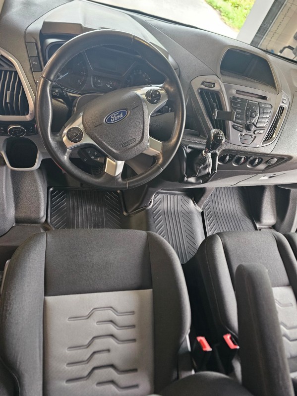 Nettoyage d'un utilitaire Ford transit à Epfig 67