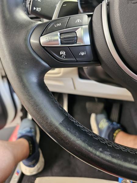 BMW X6 : nettoyage intérieur et soin des cuirs vers Molsheim 67