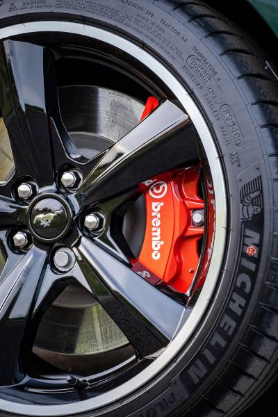 FORD MUSTANG BULLITT : Protection céramique GTECHNIQ CRYSTAL SERUM ULTRA proche Strasbourg 67.