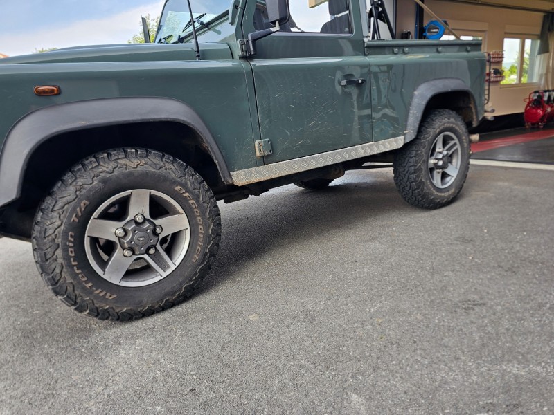 Nettoyage intérieur et extérieur d'un Range Rover Defender pour un mariage à Epfig 67