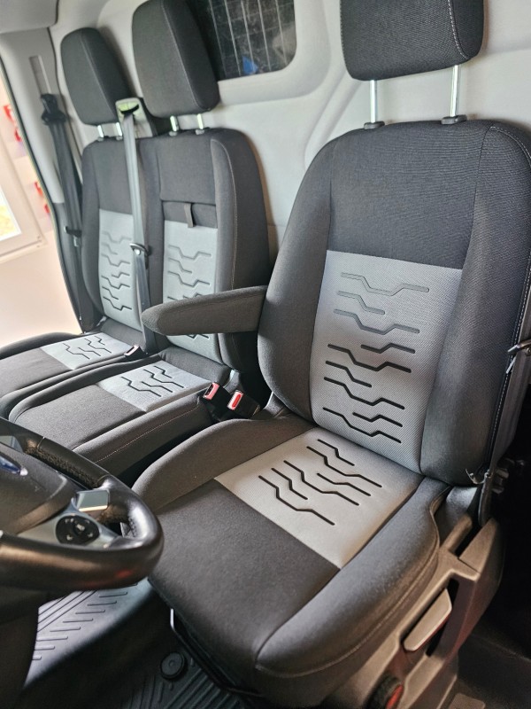Nettoyage d'un utilitaire Ford transit à Epfig 67