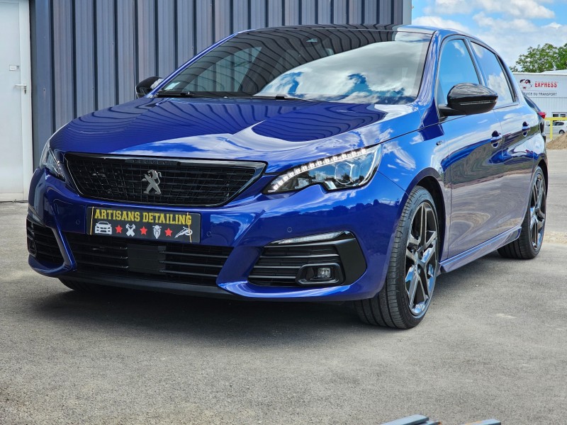 Polissage et traitement céramique sur Peugeot 308 bleu magnetic à Epfig 67